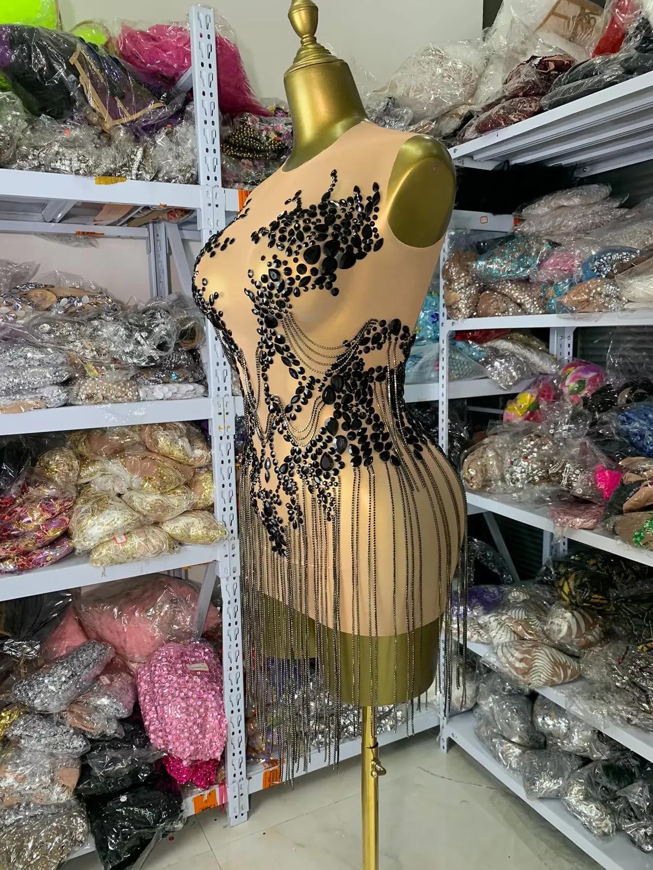 Donne di lusso estate nero strass nappa maglia aderente mini abito corto sexy showgirl night club party costumi di scena