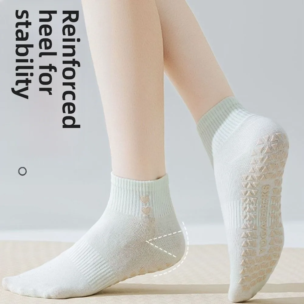 

Pilates Socks with Grips for Women Cute Yoga Grip Socks Non Slip Cotton Ankle Sock for Yoga Barre Ballet