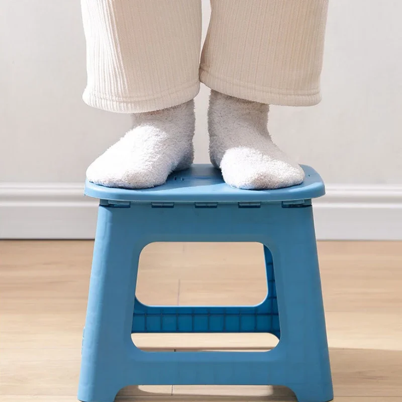 1 Piece of Foldable Chair Stool, Thickened and Portable, Lightweight Plastic Stool Suitable for Home Bathrooms and Outdoor Use image 4