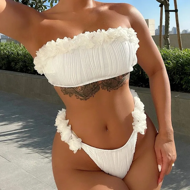 

Sweet Girl Swimsuit Sexy Strapless Backless Two Pieces Bikini Set High Waist White Petal Design Bathing Suit Beachwear