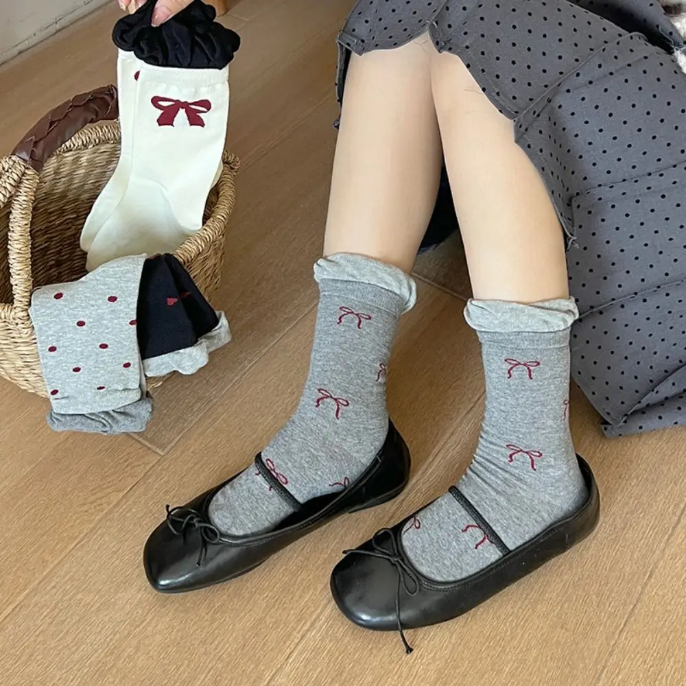 

2Pairs Fashion Dot Bowknot Ruffle Socks Heart Anti-slip Sweet Tube Socks Ballet Style Kawaii Socks Women Streetwear