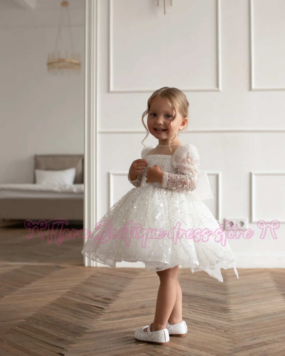 

Girls Sequin Mesh Long Sleeve Birthday Party Dress Baby Girl Opening Ceremony Prom Gown New Childrens Dress Cute Kids Clothes