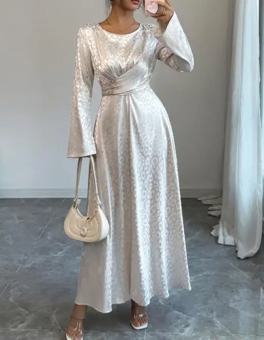 

New Fashion Elegant Style Long Sleeved High Waisted Long Skirt Dress for Women, Autumn/winter 2025 Female Clothing