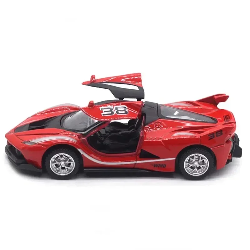 1:36 Ferrari Cool Alloy Sportwagen Modell Kinderspielzeugauto Dekoration Jungen Spielzeug Geschenk