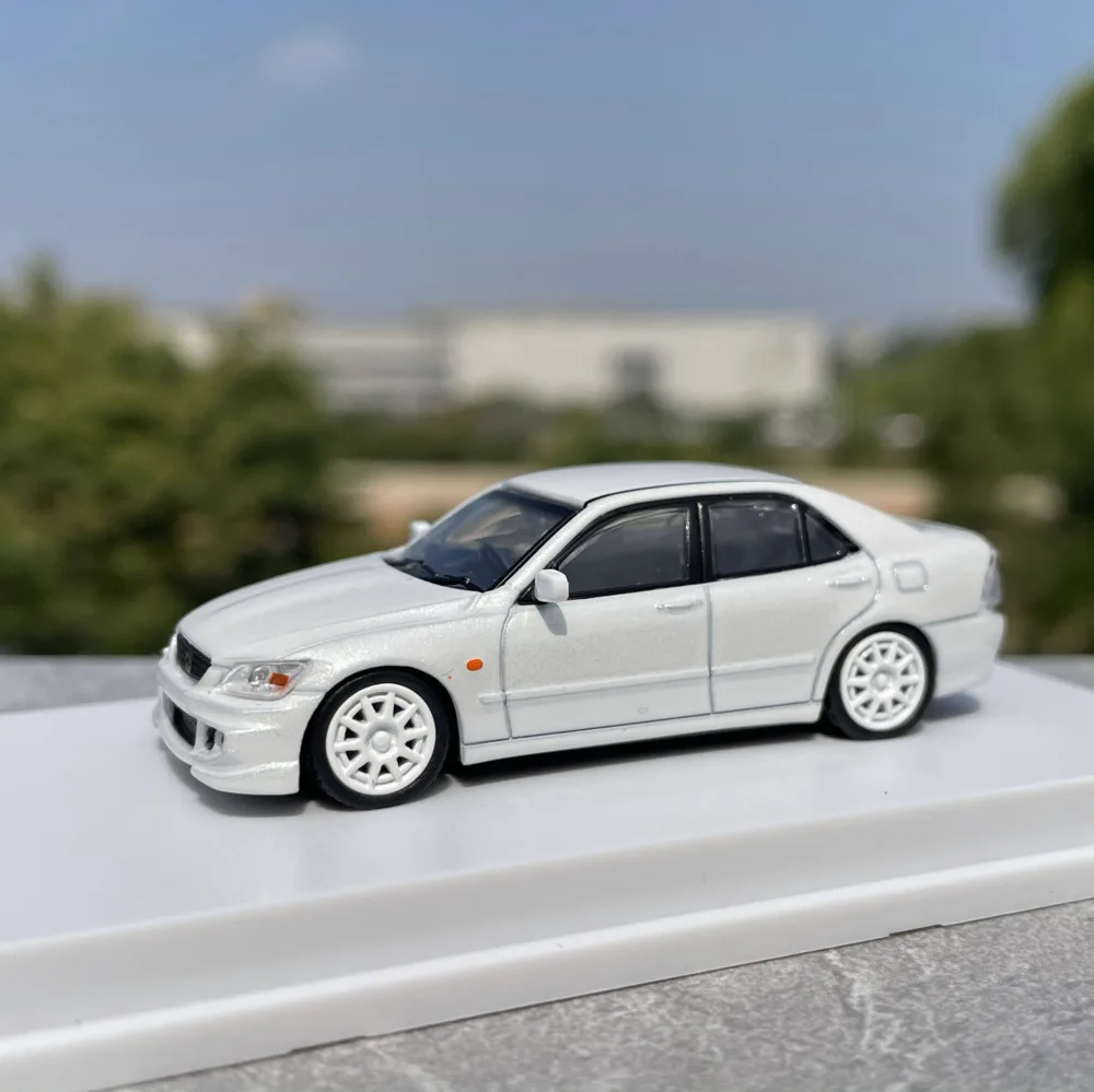 

1/64 New Arrival Special Price Diecast Metal Japanese JDM Classic IS Car Model Furniture Display Collection Toys For Children