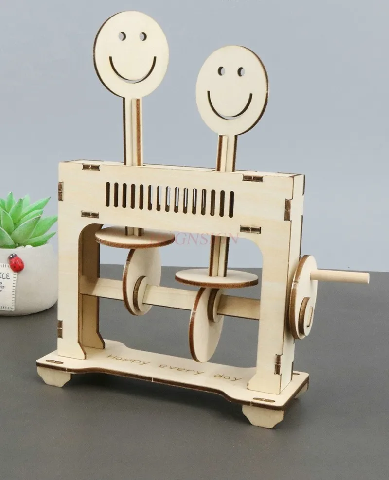 Dancing villain children's diy technology handmade material small invention STEM maker education primary school students