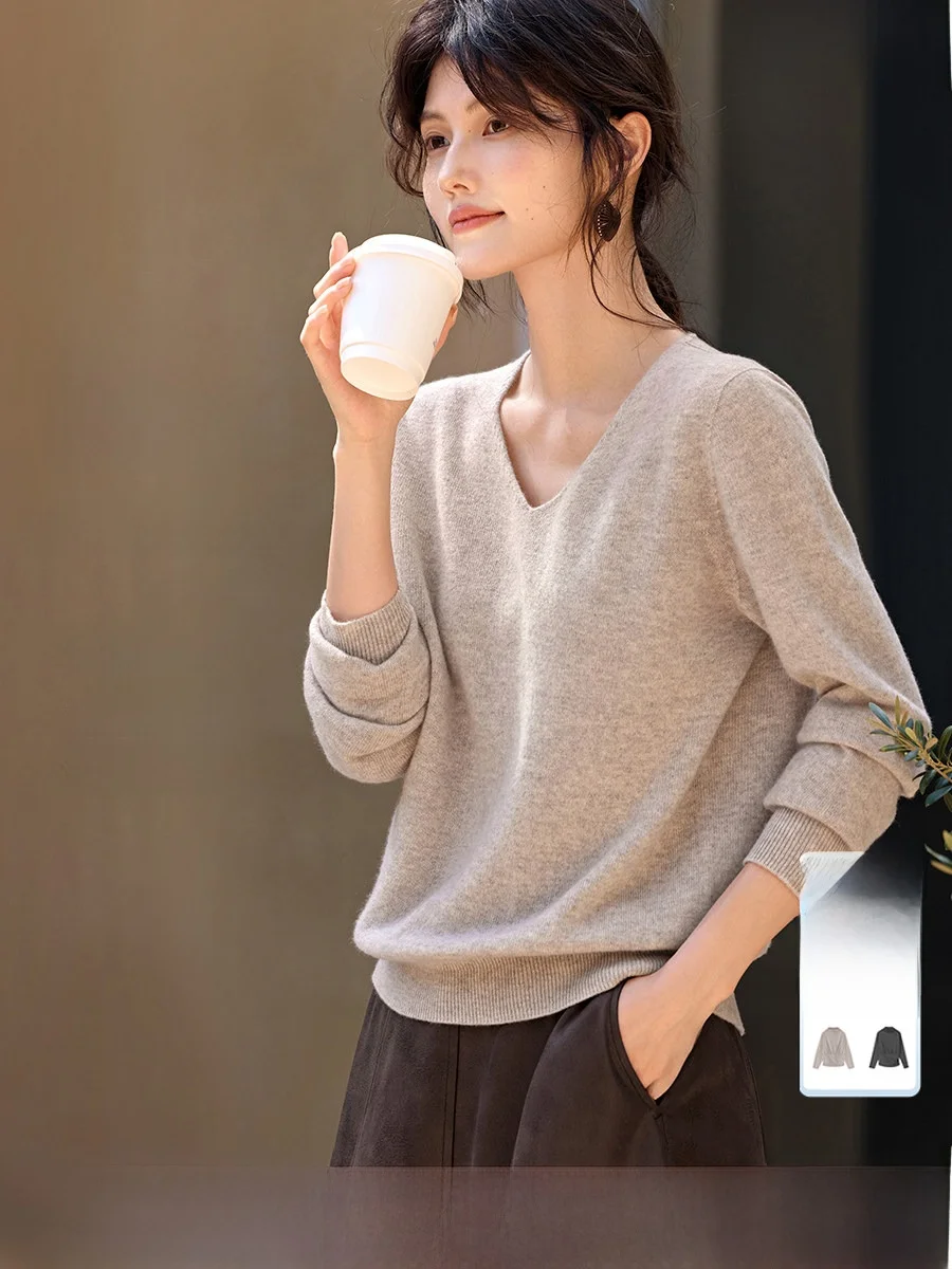 

XWI Cashmere Wool V-Neck Knitted Sweater Women's Spring New Seamless Integrated Base Shirt Comfortable Straight Cut Commute S...