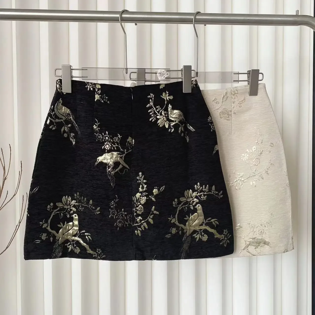 Chinese Style Black Boho Mini Skirt For Women 2024 Beige Print High Waist New Summer Wrapped Hip A-line Short Jacquard Skirt Y2k