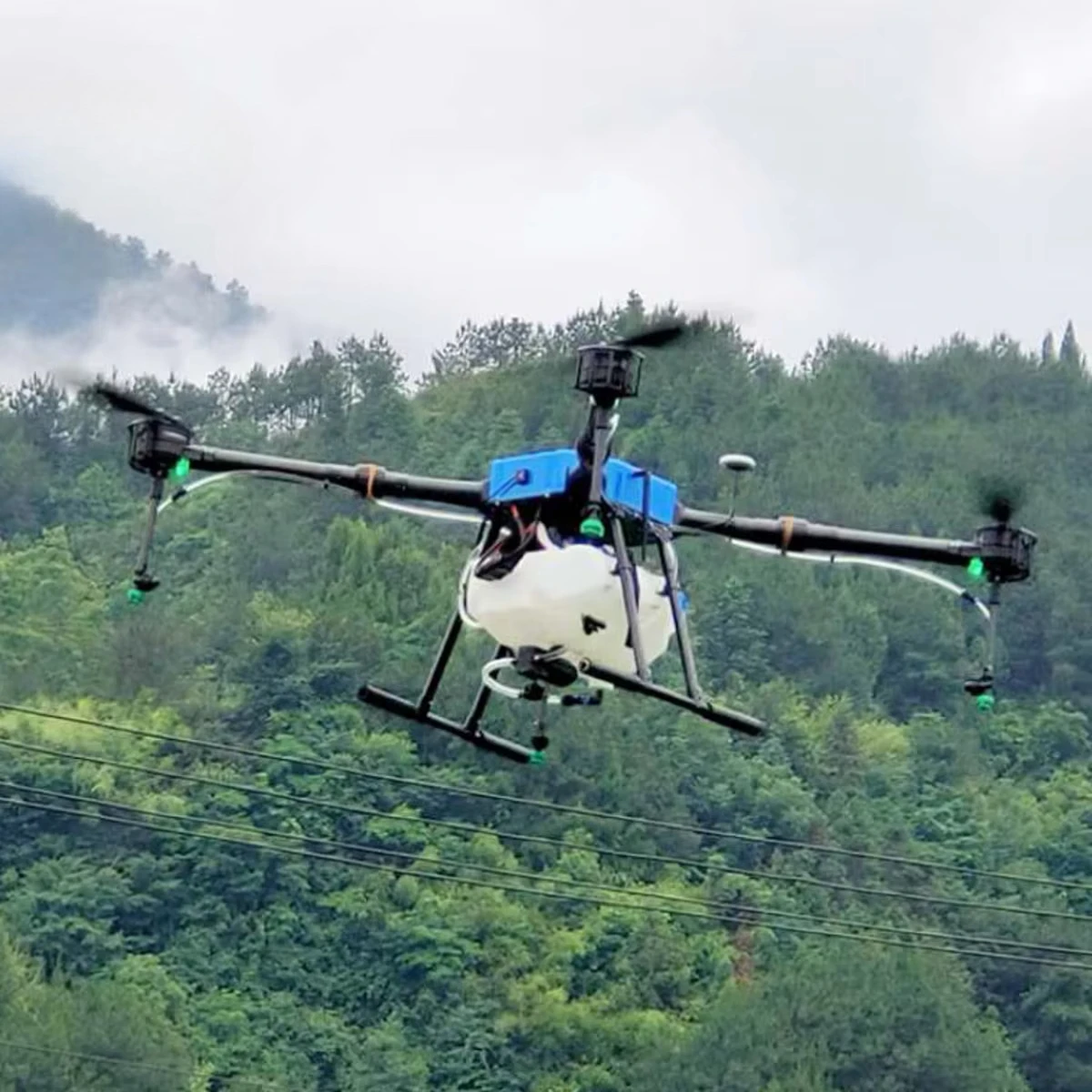 効率的な農業散布、作物施肥、大型農業、農薬散布、多機能スプレ - Drone Crop Sprayer のレビューと価格