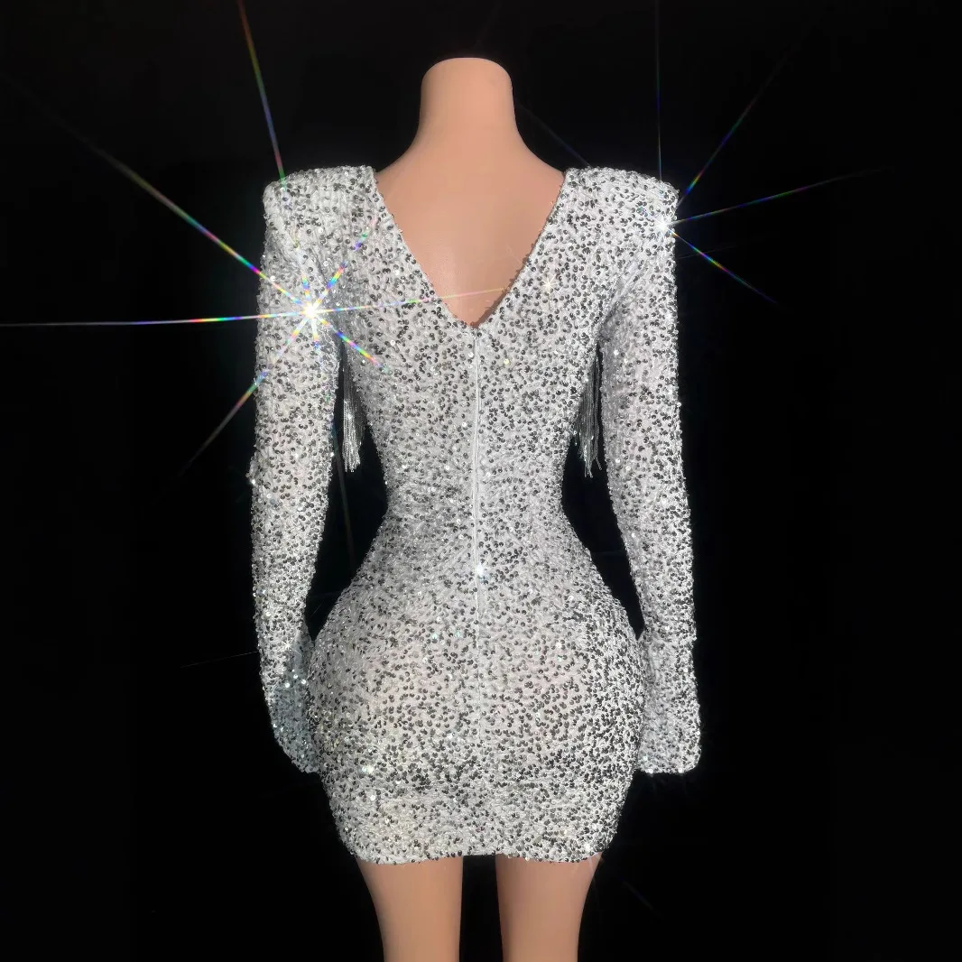 Glamorous Fringed Birthday Party Stage Dress Women's Sequined Flared Sleeves Hip Wrap Hollow Evening Gown Luxury Evening Gowns