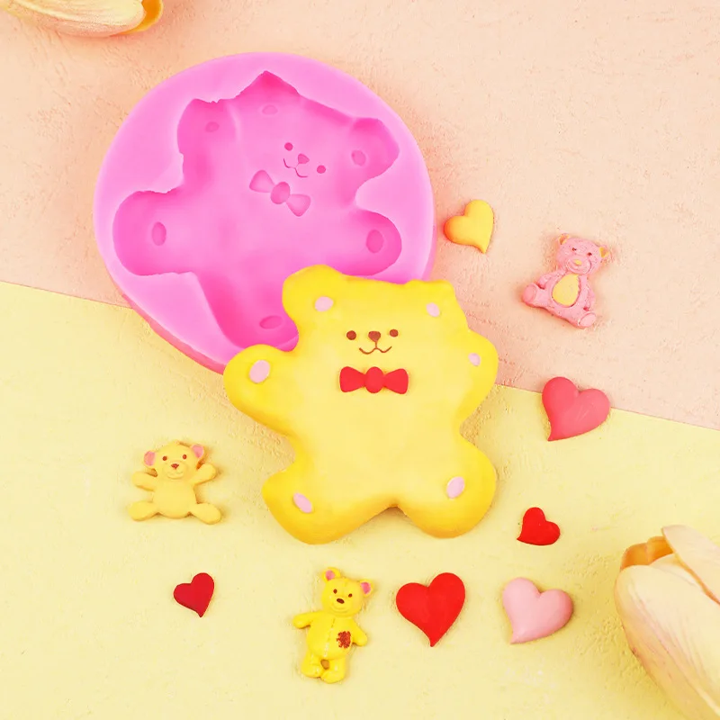 Love Puppet Bear Silicone Mold Refrigerator Sticker Aromatherapy Plaster Candle Hand-kneaded Chocolate Baking Accessories