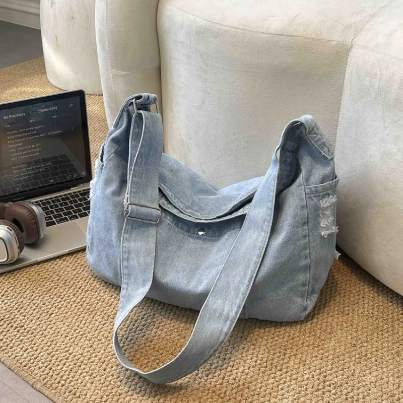 

Stylish Everyday Leather Ladies Bag Luxury Paris Crafted Casual Retro Tote Trendy Crossbody Messenger Hand Bag