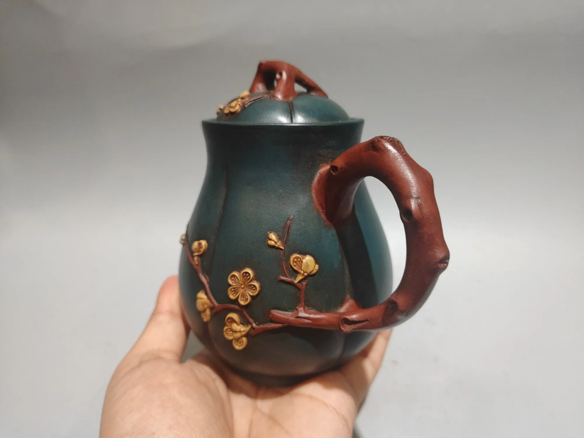 Purple Clay Republic of China Green Mud painting plum blossom pattern Three color plum tree stake pot  Teapot Kettle