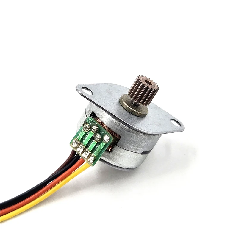 1PC Micro 15MM Diameter Stepper Motor 2-Phase 4-Wire Stepping Motor 13 Ohms with 17 Copper Teeth Gear for Digital Camera