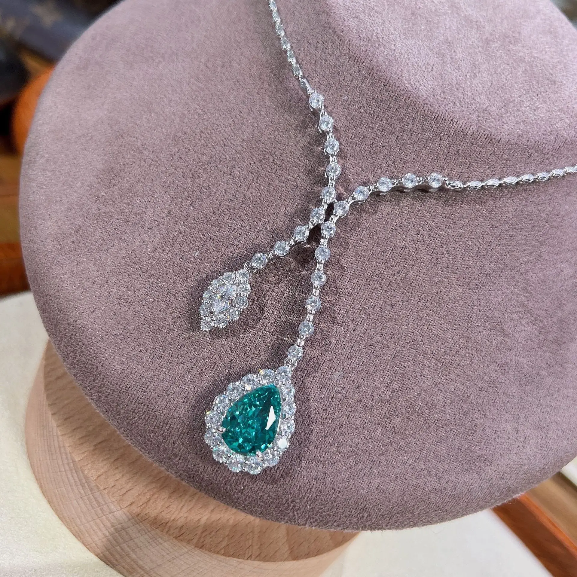 Luxury 18K Solid Platinum PT950 certifid necklace high carbon diamond necklace Mermaid Love Paraiba Tourmaline Green