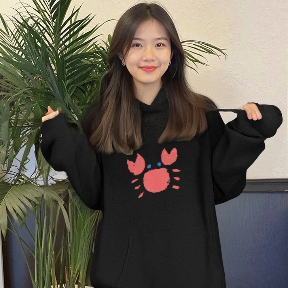 

Women's Lightweight Hoodie With Breathable Construction Relaxed Fit And Versatile Styling Options For Spring And Fall Seasons