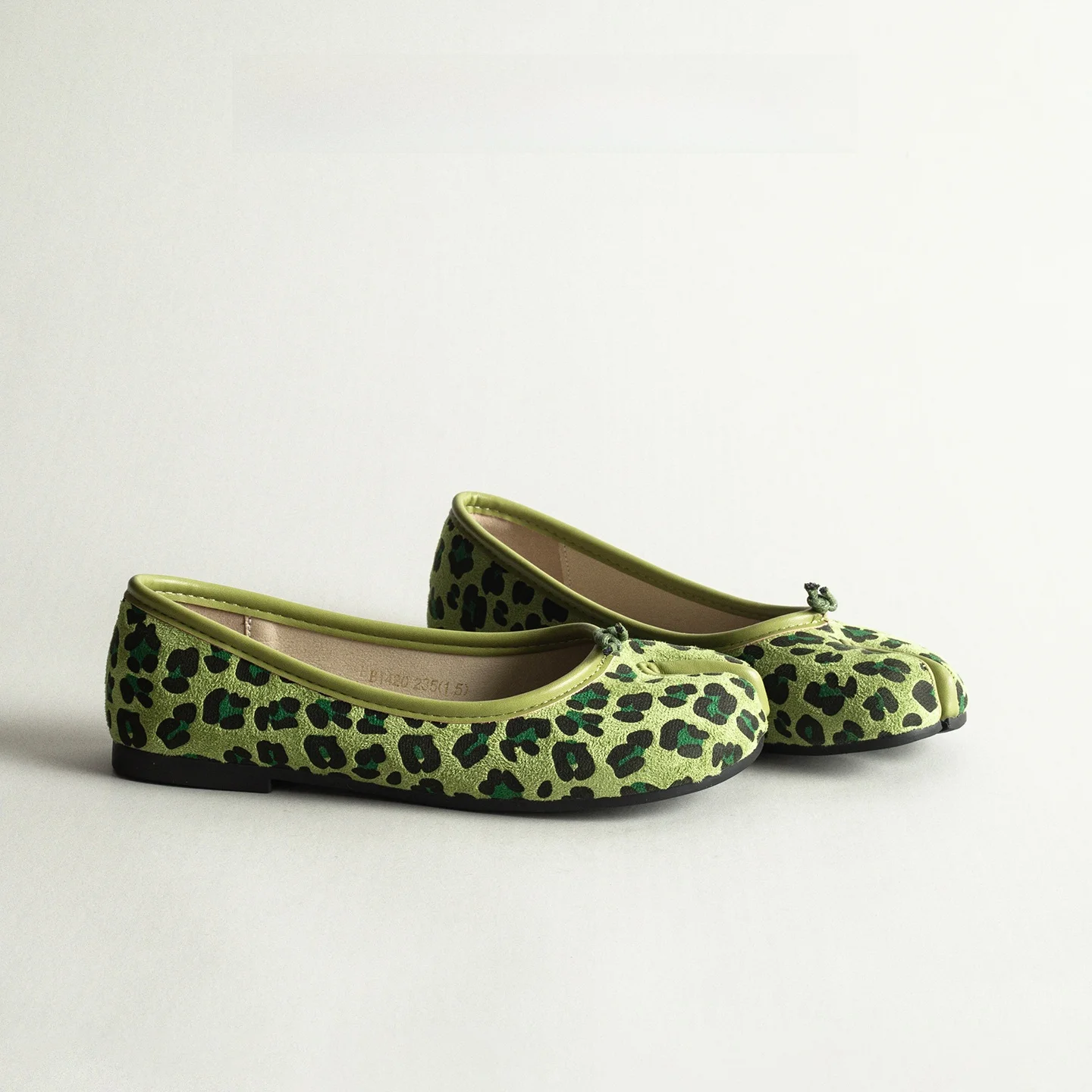 retro-leopard-print-flat-heel-women's-ballet-flats-slip-on-soft-bottom-casual-shoes-fashionable-spring-summer-footwear