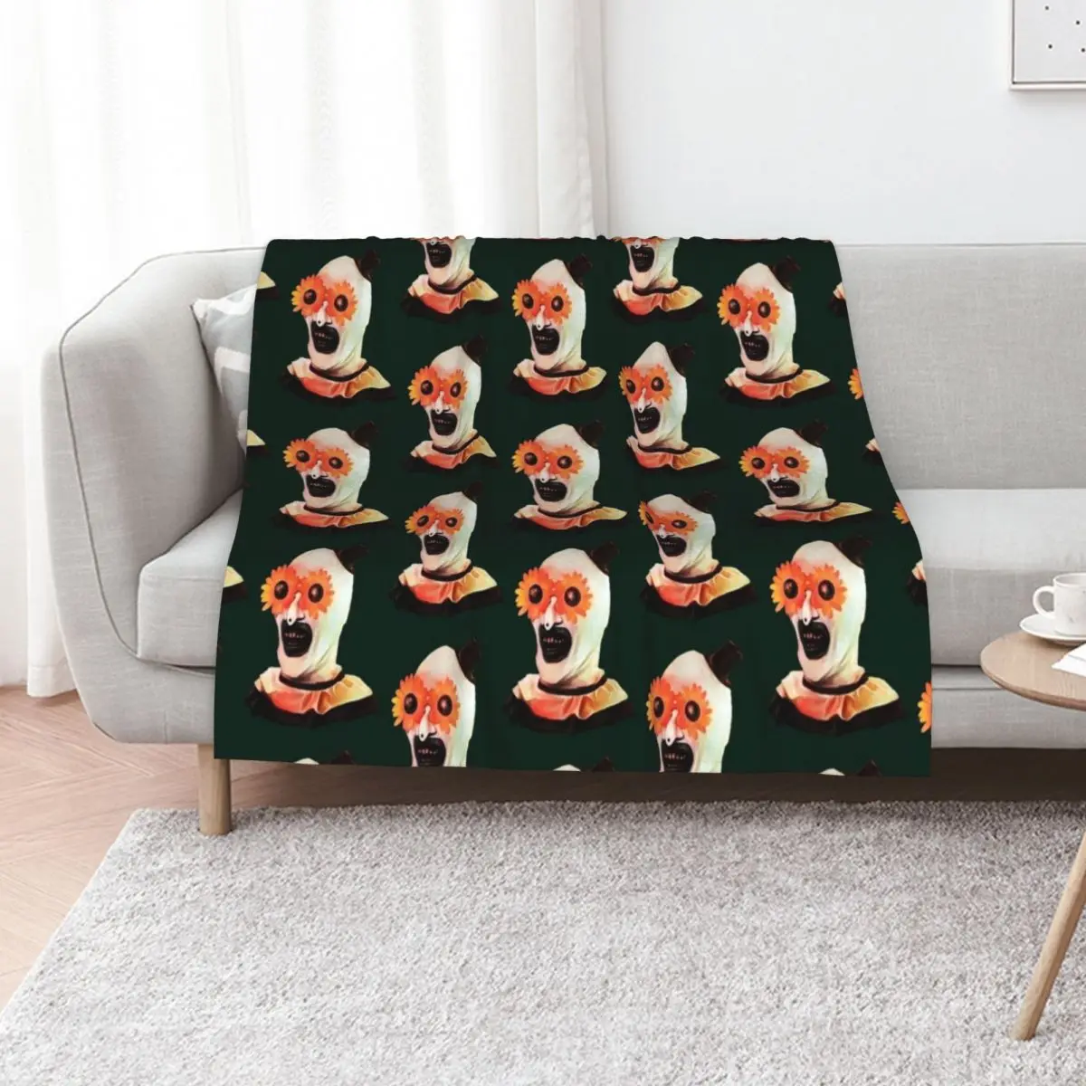 Art the Clown the creepy withe flower glasses Throw Blanket sofa bed Thermals For Travel Cute Decoratives Blankets