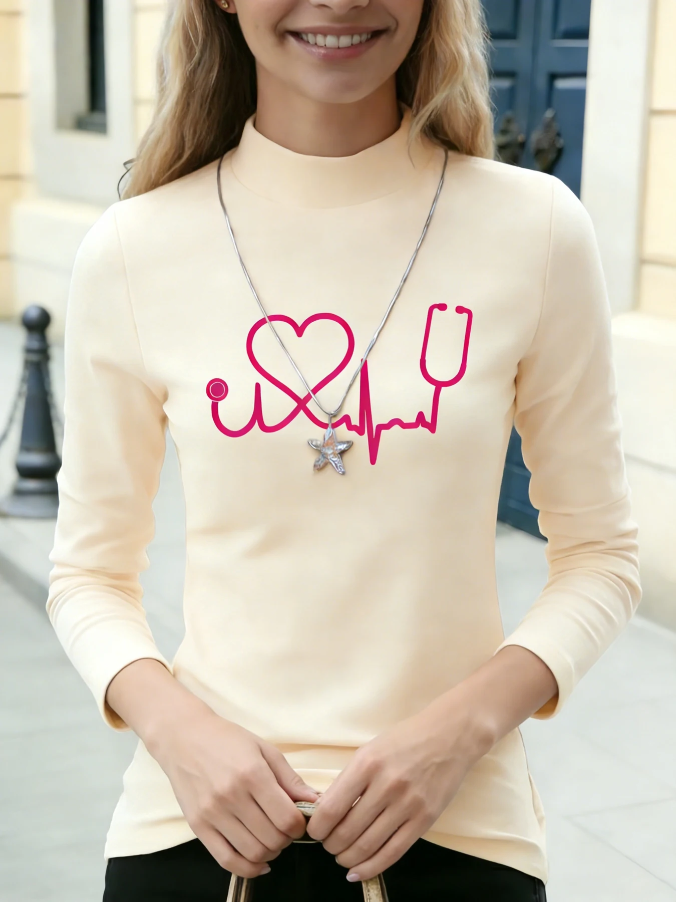 Vrouwen Mock Hals Lange Mouw Tops Roze Hart Stethoscoop Print Casual Blouse Mode Dagelijks T-shirt Zachte Top Voor Lente Herfst