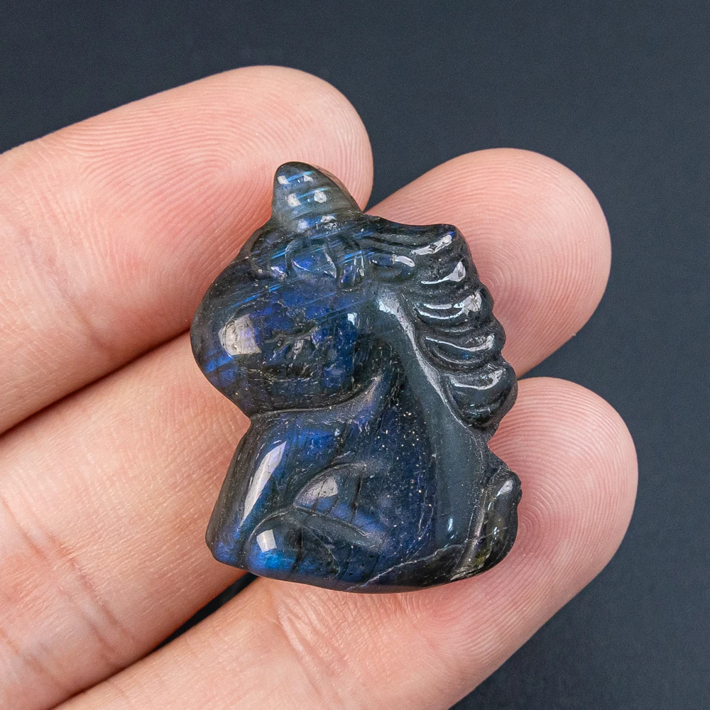 

Натуральные подвески из лабрадорита с синей вспышкой 32X23X10 мм, 1 шт., объемная подвеска в виде лошади одного рога, драгоценные камни с отверстиями для ожерелья