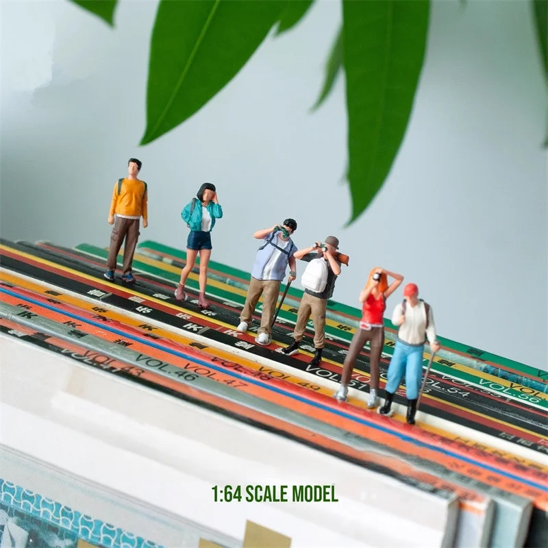 Outdoor Adventure Movies - 1/64 Resin Painted 3D Printing Backpacker