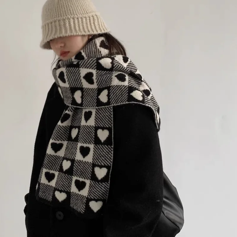 Wool Knitted Scarf Love Heart Scarf Black White Plaid Scarf Thickened Warm Winter Women\'s Scarves Christmas New Year Gifts