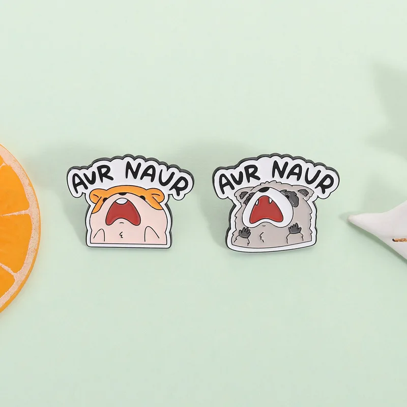 Cute little animals screaming, mice raccoons, fun brooches, children's gifts, exquisite metal badges, factory