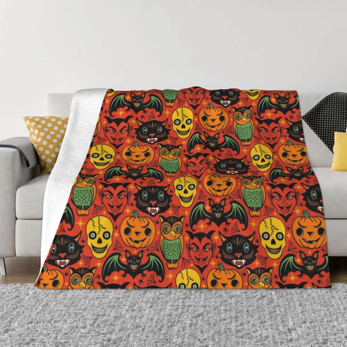 

Retro Halloween Pattern Throw Blanket Picnic Blanket halloween blanket