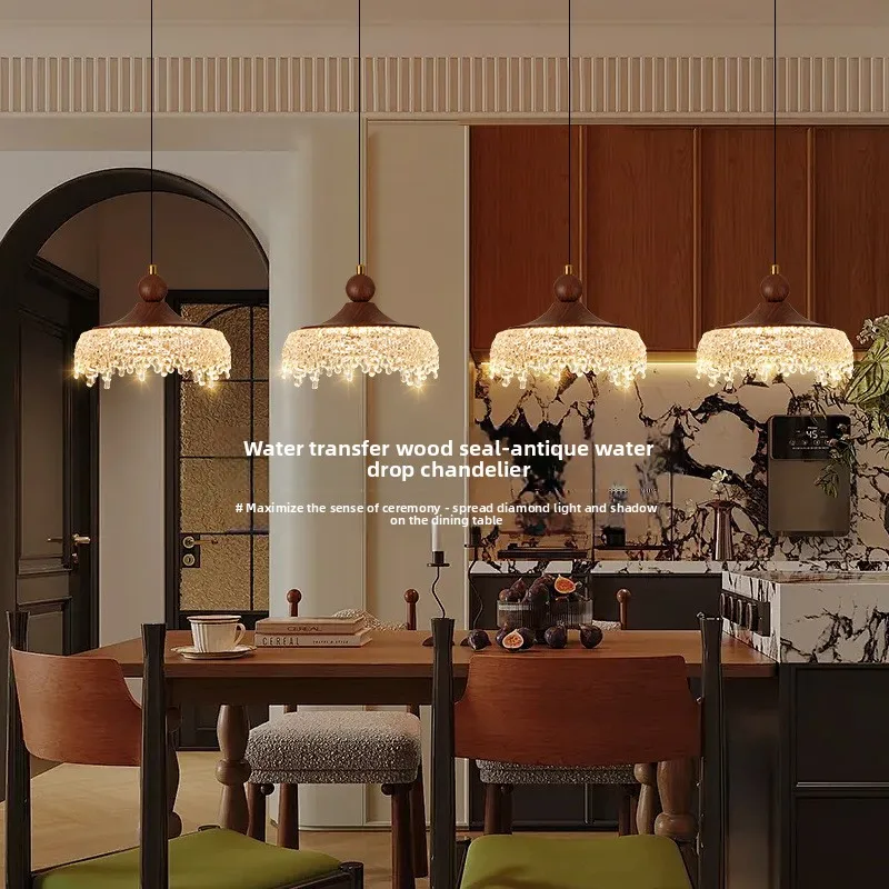 โคมไฟระย้าแบบฝรั่งเศสโบราณ 3 หัว, โคมไฟระย้าทรงหยดน้ำไม้วอลนัท, โคมไฟวินเทจสำหรับร้านอาหาร, หัวเตียงห้องนอน, ทางเดิน