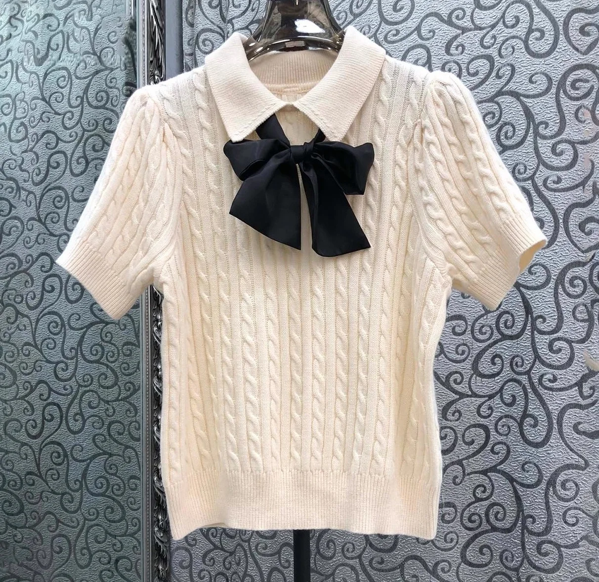 

Новые свитера высокого качества 2024, осенне-зимние пуловеры, женские пуловеры с отложным воротником, черный бант, деко, вязаные абрикосовые джемперы