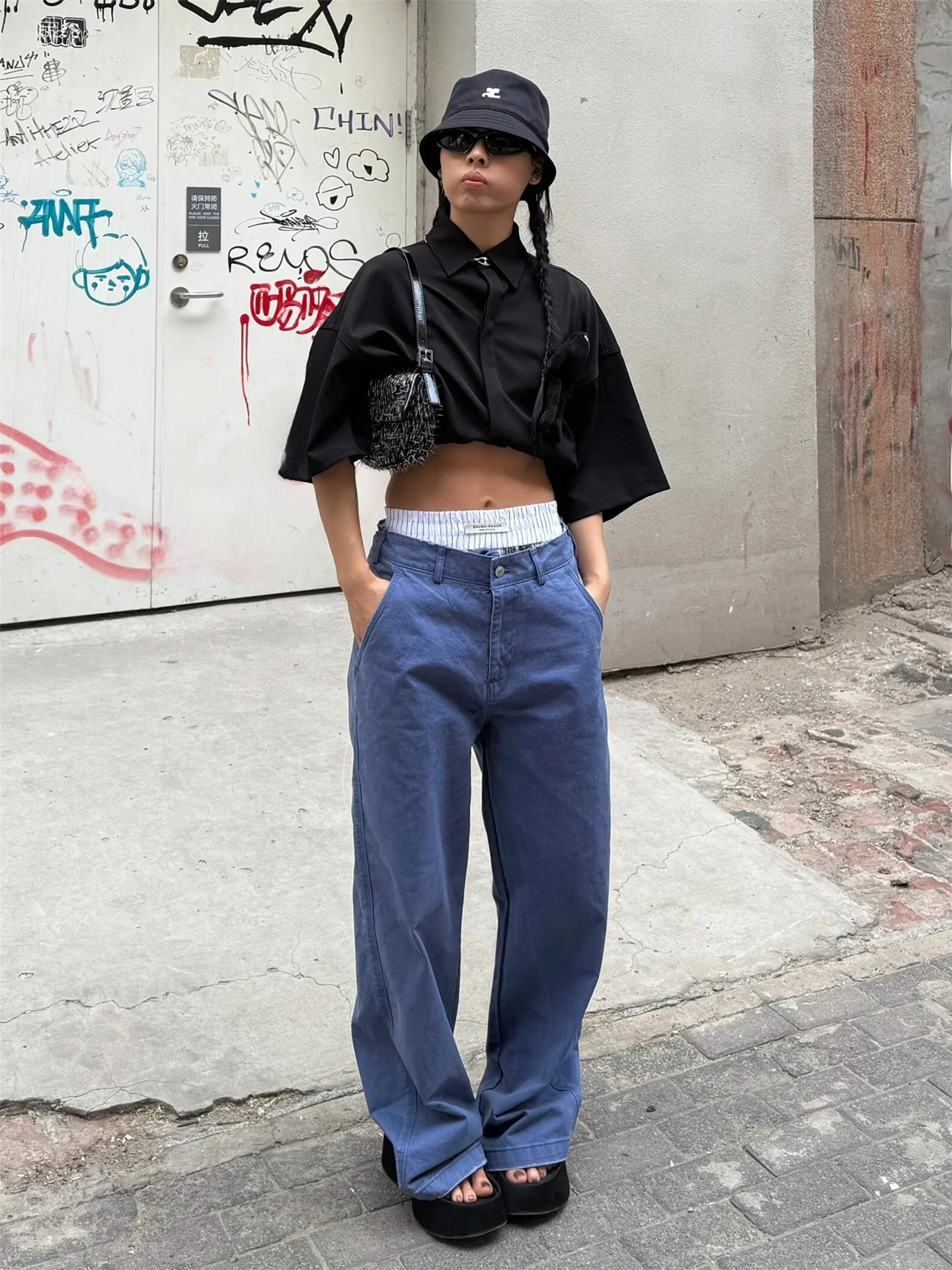 

Американские джинсы в уличном стиле для женщин: свободные, стройнящие, удлиненные, с низкой/средней посадкой, широкие штанины, повседневные, из хлопка