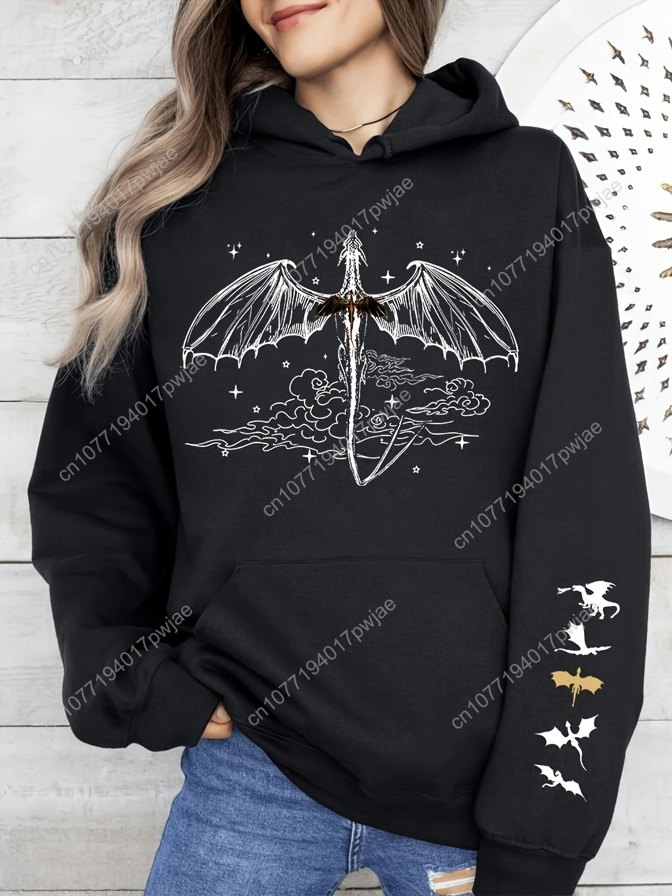 Sweat à capuche imprimé Dragon Knight vintage avec cordon de serrage et poche kangourou - Polyester récupéré, lavable en machine - Mode femme