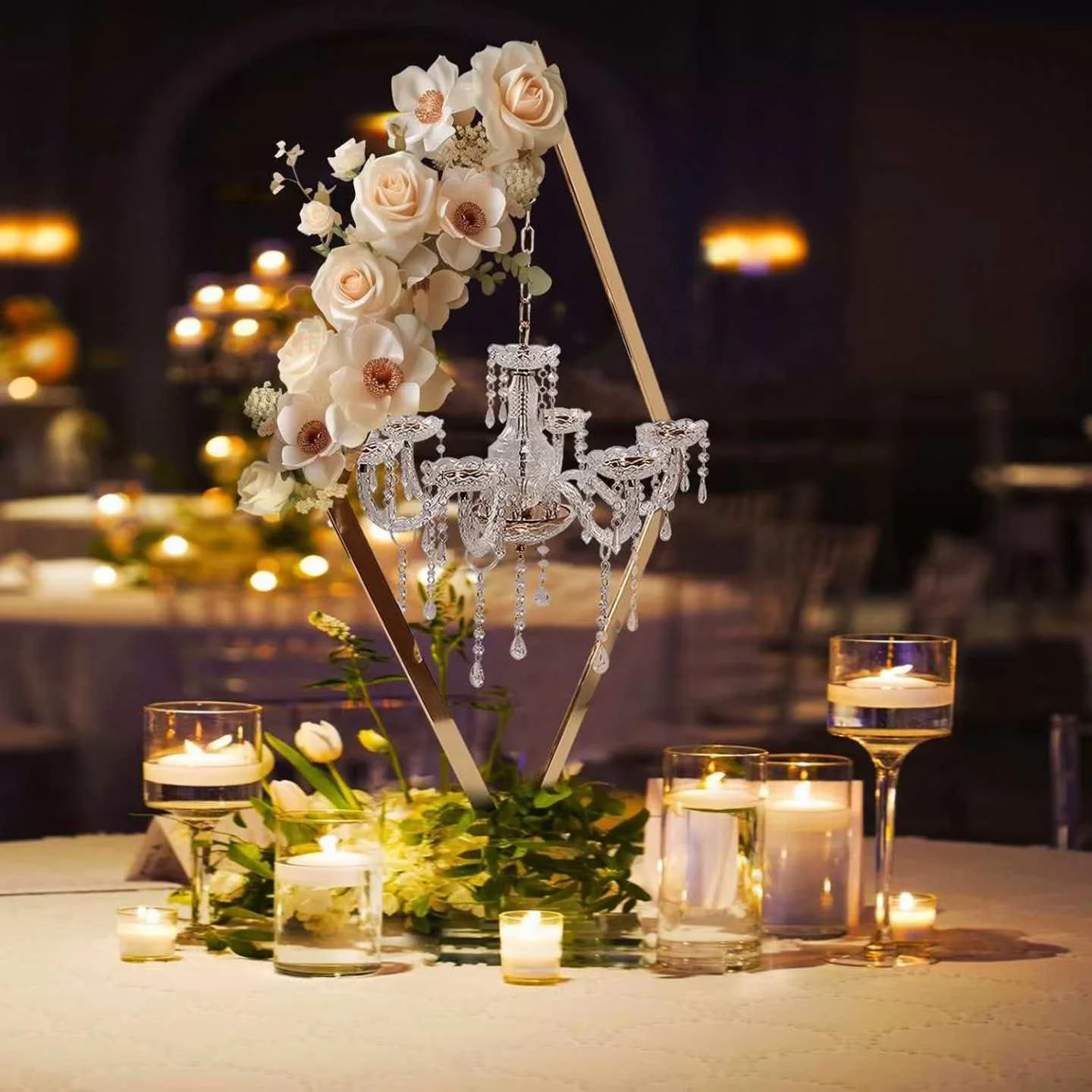 Metal Candelabra Acrylic Candle Holders 2/5/6/10 Piece Wedding Table Centerpieces Flower Stands Vases for Party Decoration