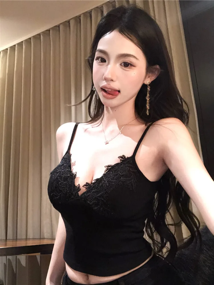 

Lace Carved Floral Strap Vest Women's with Chest Pad Beautiful Back Bra Integrated Base Fur Inner Sexy Pure Desire Top