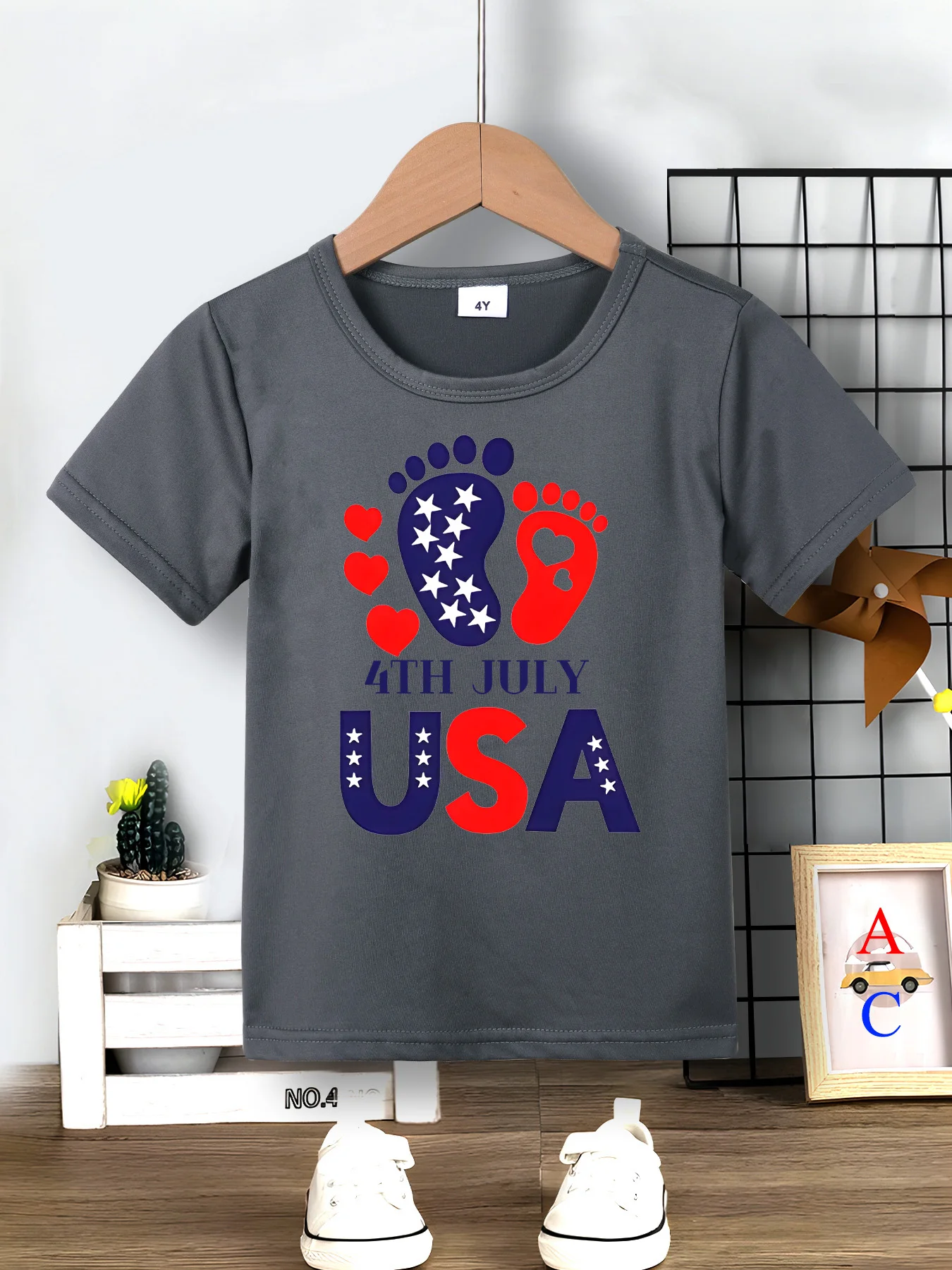 2014 New Summer Independence Day Letter Printed Boys' Short sleeved T-shirt Clothing