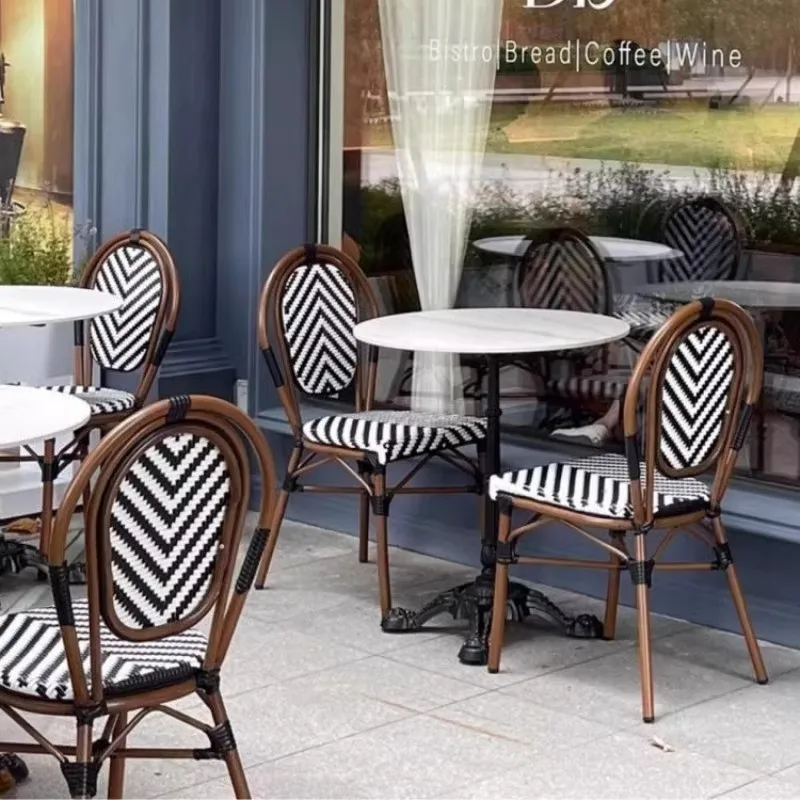 Hot Selling Garden Table and Chairs Patio Outdoor Furniture Sets Waterproof Luxury Rattan Dining Chair Aluminium Coffee Tables