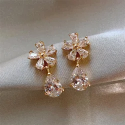 Sweet Women's Wear Earrings Sales Crystal Flowers Autumn And Winter Temperament Small And Luxury Design Earrings And Earrings