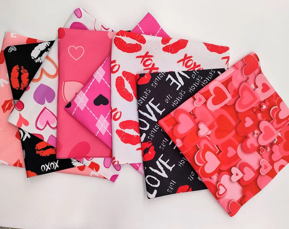 8-teiliges Weihnachts-Baumwollbündel zum Valentinstag; Vorgeschnittener Stoff; Nähzubehör für Patchwork-Nähen und DIY-Kostümhandwerk