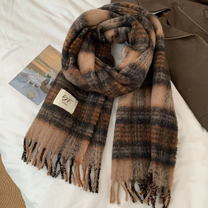 2024 New Thickened Warm Men and Women's Scarf Simple Wind Fashion Wild Plaid Imitation Cashmere Girl Student Windproof Scarves