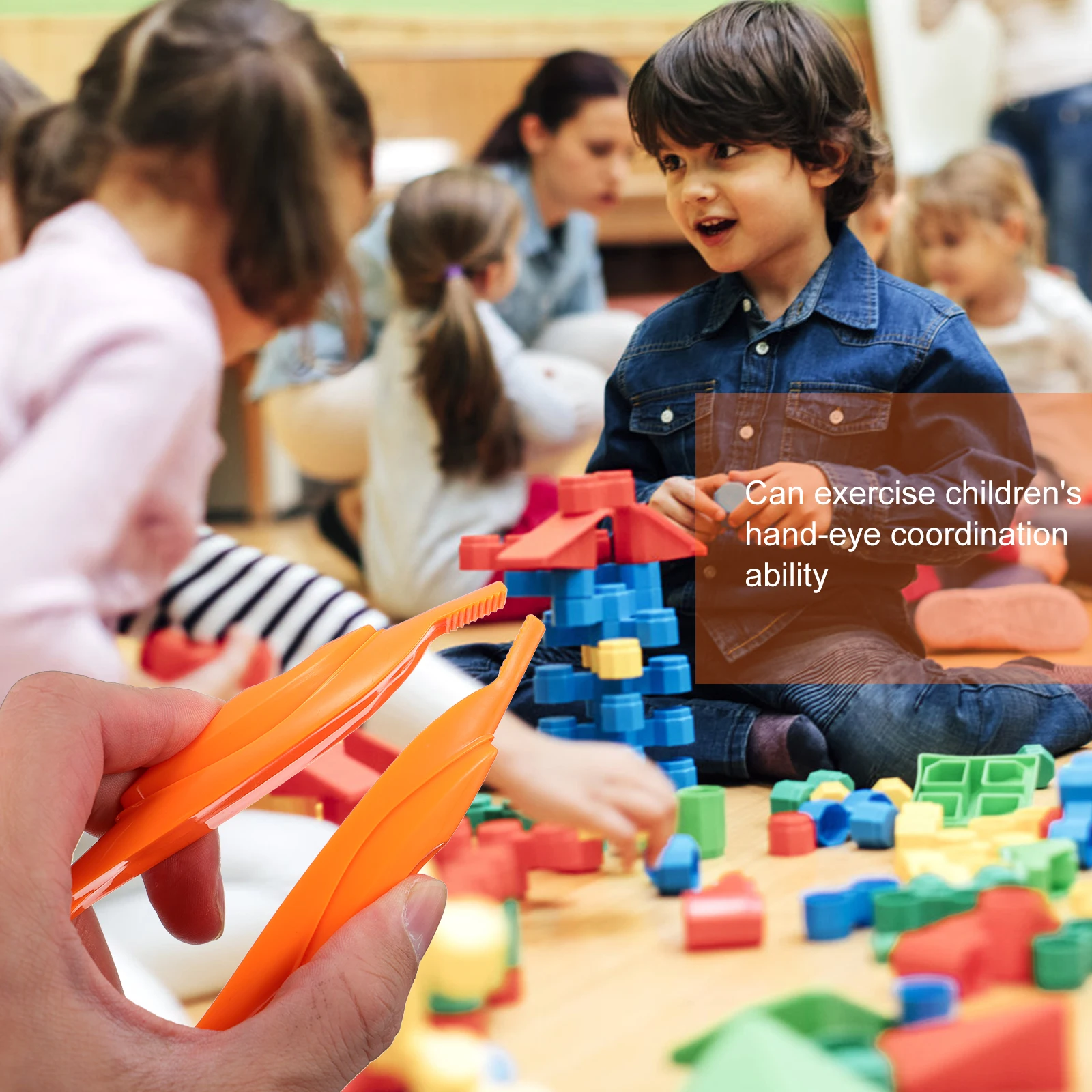 1Pc Pinzette di plastica colorate casuali per bambini Capacità di osservazione Sviluppo Pinze per esperimenti giocattolo educativo