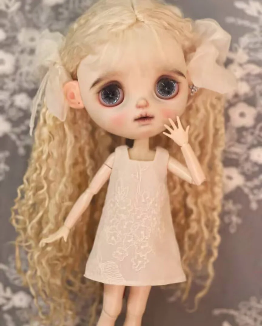 1pc Pure Blythe/landoudou Cotton linen embroidered one-piece dress (Fit for Lulu,ymy24,Ob22,24,zone, Jenny)