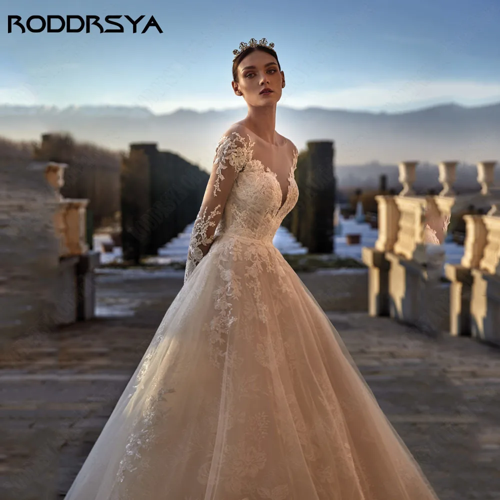 Roddrsya ชุดแต่งงานลูกไม้หรูหราสำหรับเจ้าสาวแขนยาวทรง A-Line ภาพลวงตากลับคอตักเสื้อคลุมเจ้าสาว