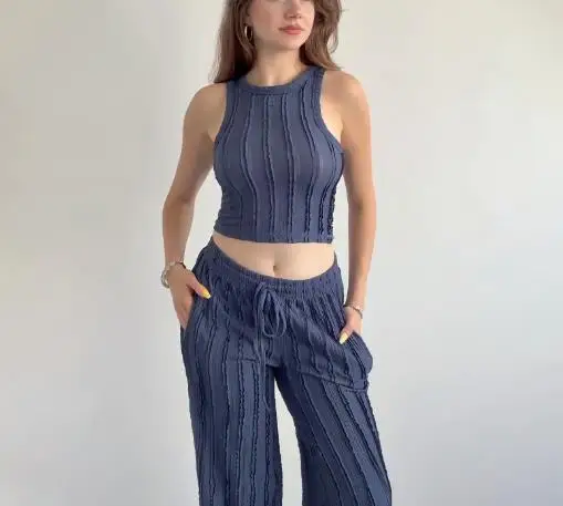 

Two Piece Set Women Outfit 2025 Spring Summer New Solid Color Round Neck Sleeveless Top & Casual Pocket Straight Leg Pants Set