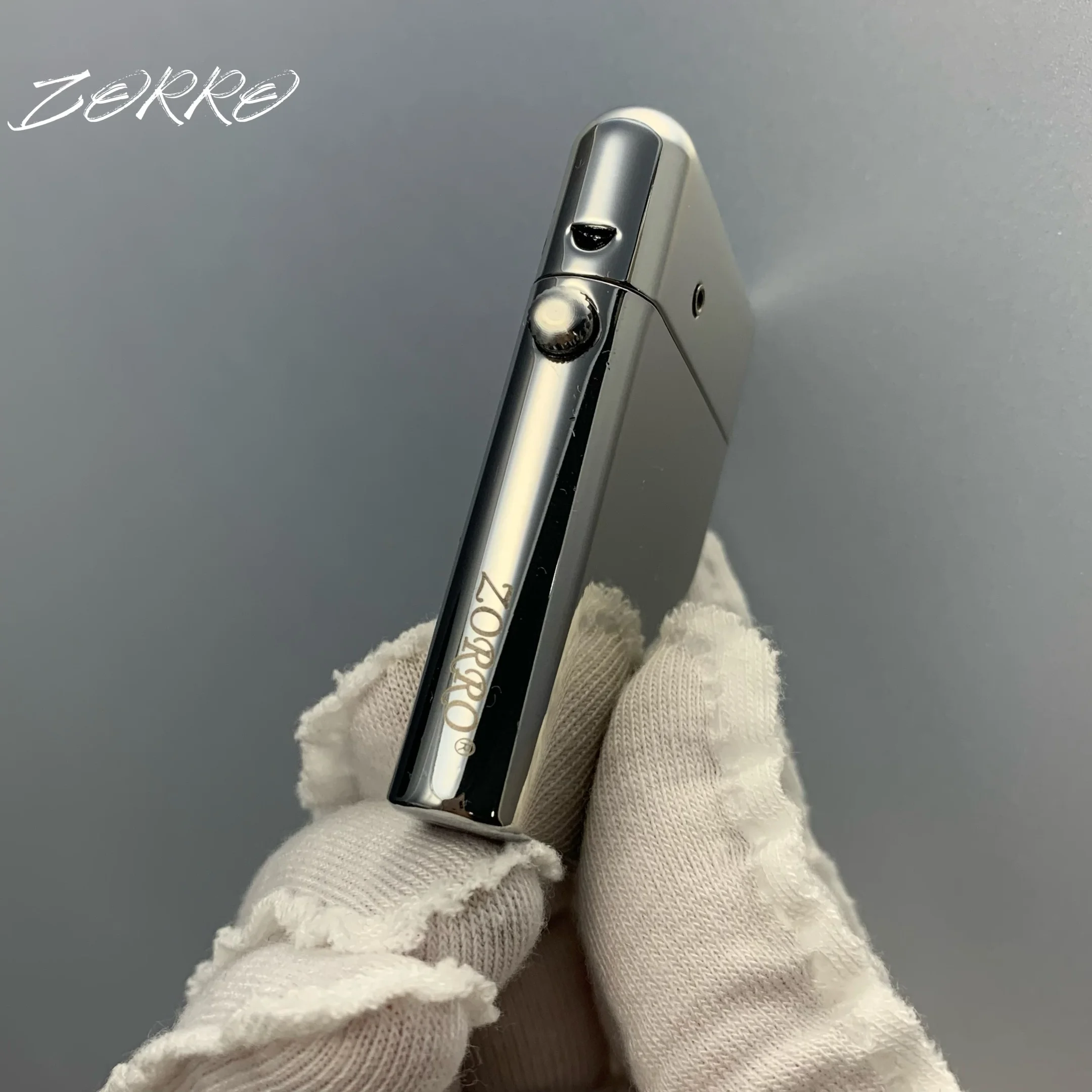 ZORRO Brass Bright Chrome Kerosiene Windproof Lighter, One-click Ejection Ignition, Exquisite Engraving, Customizable Lighter
