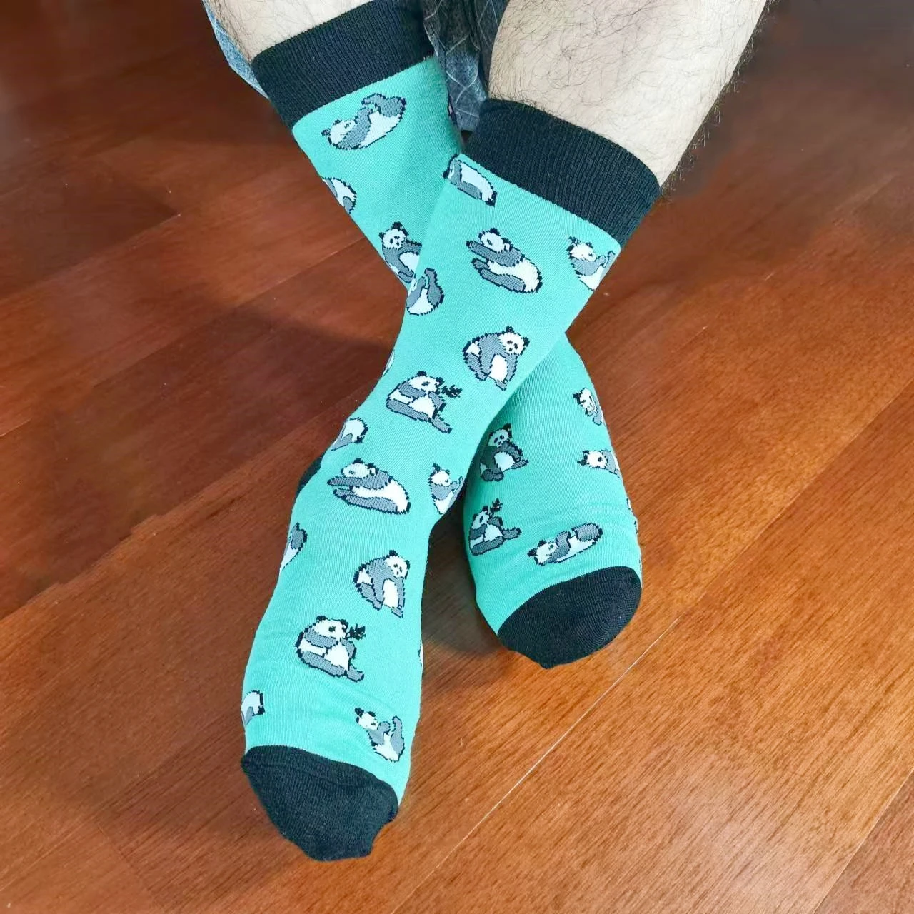 Nolvety Animal Pattern Dinosaur Raccoon Panda Cotton Men Crew Sock Stylish Gift Men Husband Cute Trendy Funky Green Blue