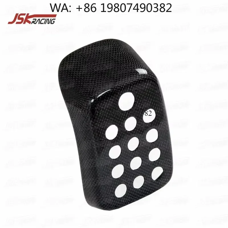 Wmwmnu Carbon Fiber Rear Fog Light Cover with Hole for 2013-2015 F12 Berlinetta Auto Styling Accessories Trim