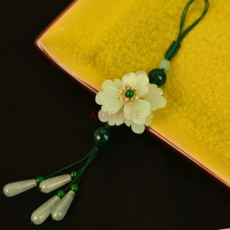 Cheongsam pendant, tassel, exquisite clothing decoration, Chinese style retro collar accessories