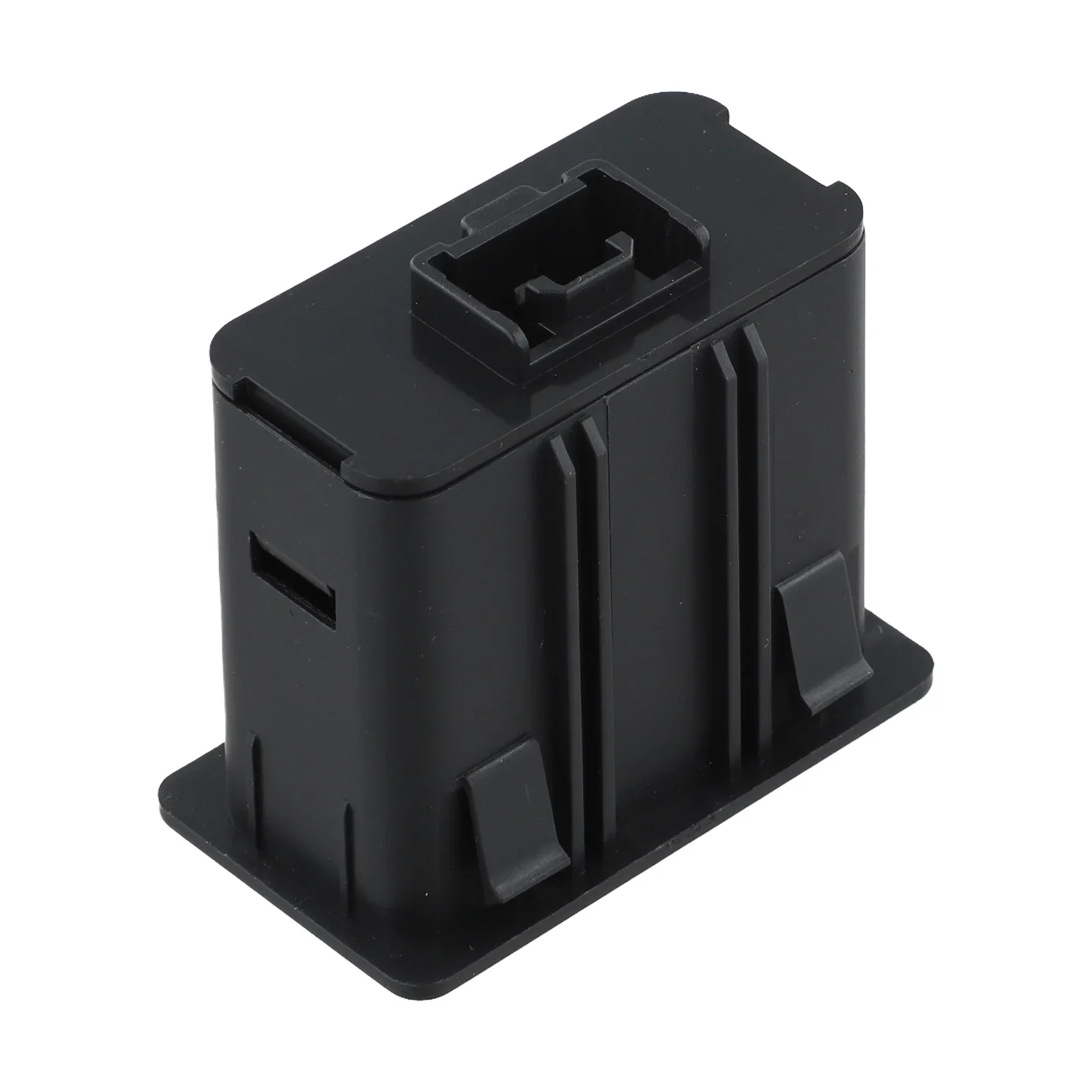 Auxiliary Stereo Adaptor Audio Socket TD7466DFX5717 for For MAZDA 3 2010 2013 Reliable Car Center Console Accessory