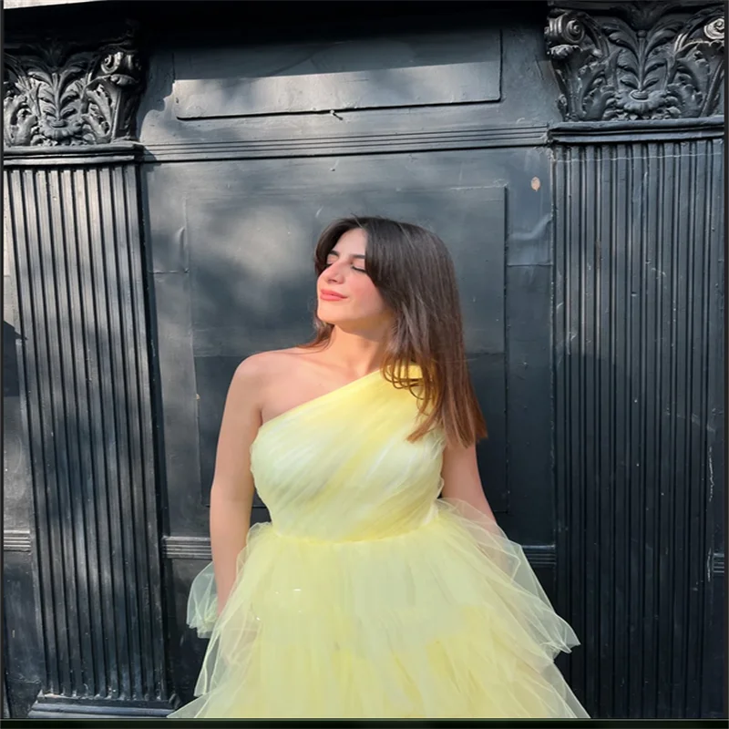 Sukienki wieczorowe szyte na miarę, eleganckie sukienki na specjalne okazje, sukienki na studniówkę, sukienki na wesele, sukienki koktajlowe, sukienki happy sharon