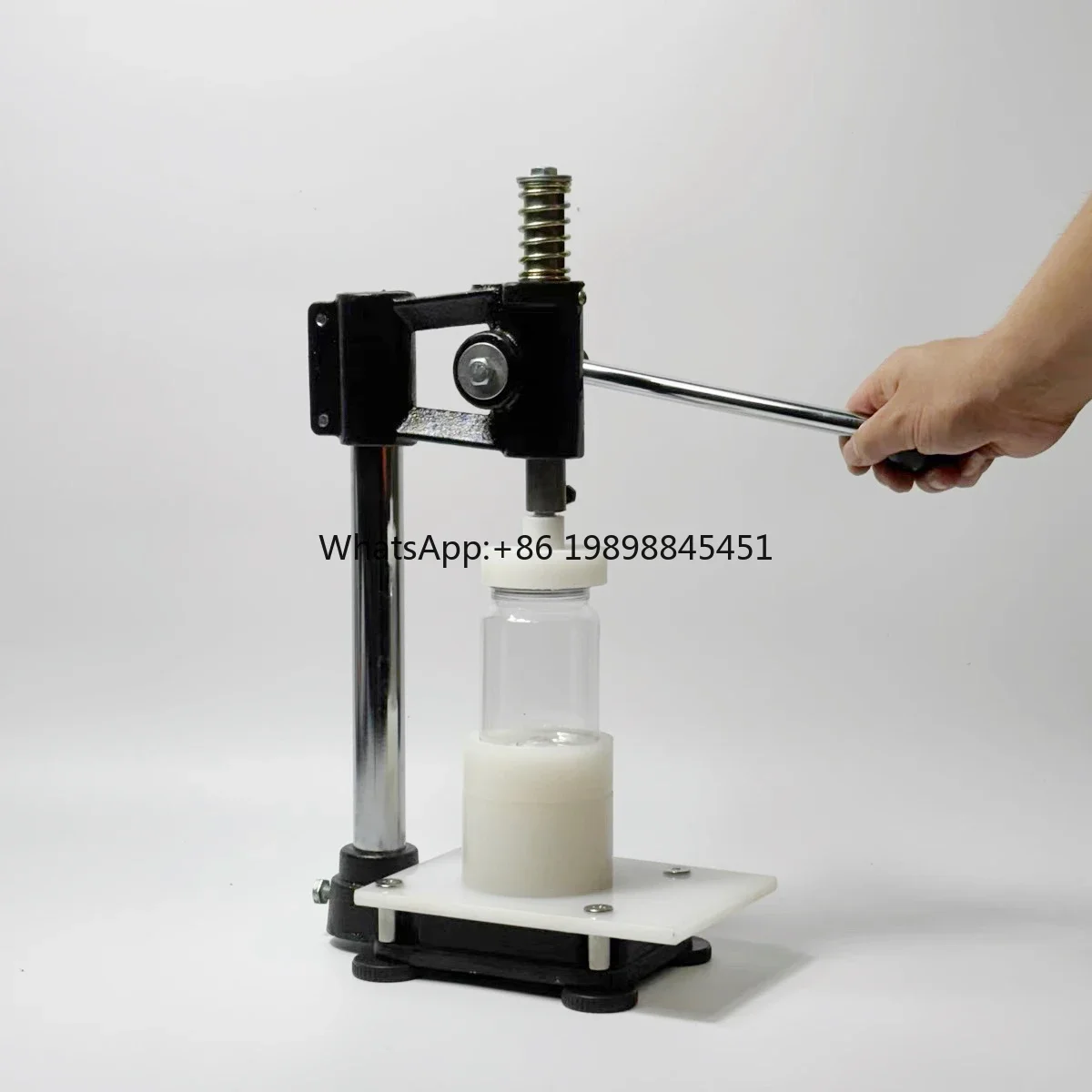 Plastic Can & Carton Sealing Machine New Condition for Beverage Bottle & Paper Packaging (Only for the Plastic Can and Sealer)